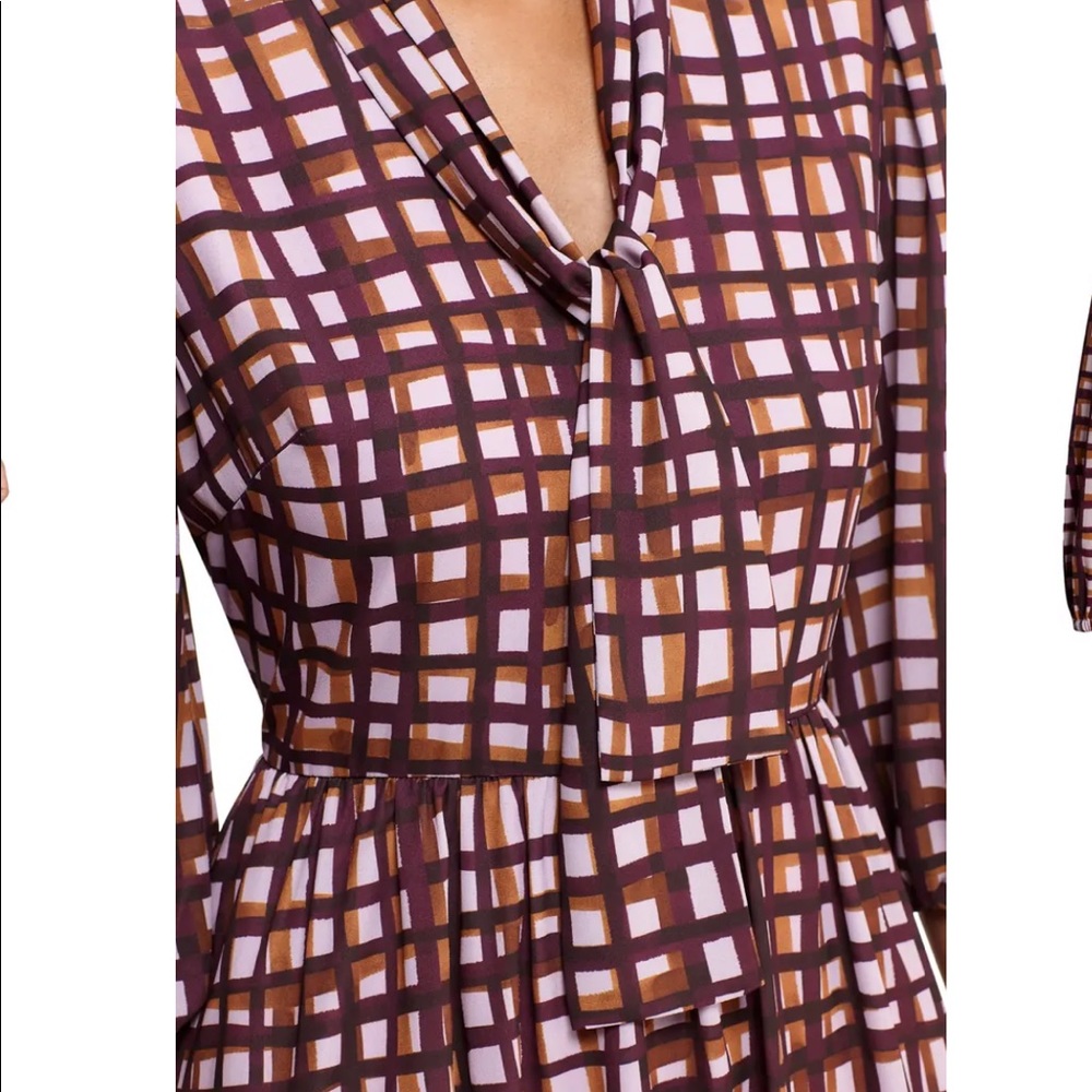 NWT Gal Meets Glam Lindsey Tie Neck Dress 6 - Picture 6 of 9